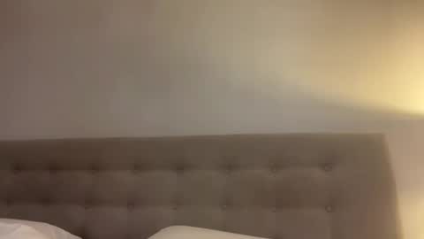 Sarah Heart Aus online show from 03.06.25