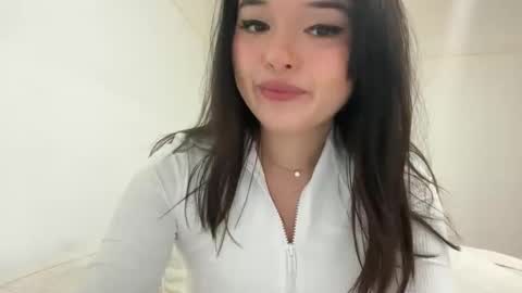 Sarah Heart Aus online show from 09.20.25