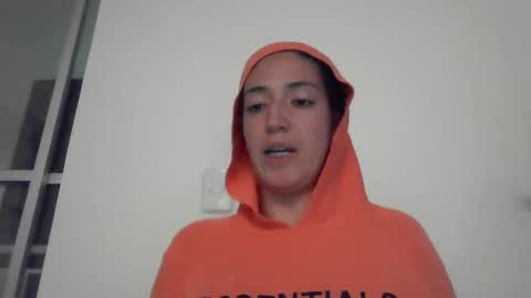 Snapshot of sarah_mistress_ chatting on 02.17.25 Sarah online show from 02.17.25