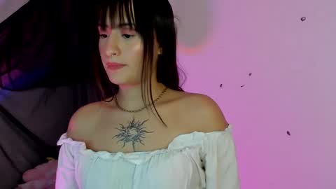 Sarah Ramirez online show from 01.07.25