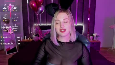 Snapshot of sarah_soul chatting on 03.12.25 Sarah online show from 03.12.25