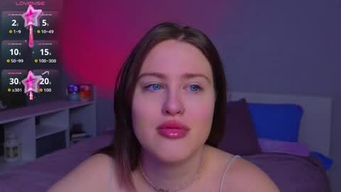 Sarah online show from 04.12.26