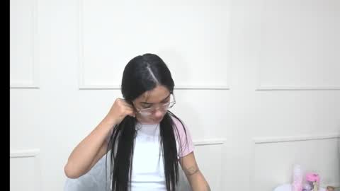 Sarah online show from 12.14.25