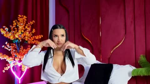 Snapshot of sarahadams chatting on 03.10.25 Sara ONLY ACCOUNT onlyfans damn babygirlll online show from 03.10.25