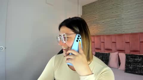 Sarah Deyvis online show from 09.23.25