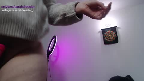 Snapshot of sarahdressler chatting on 01.07.25 sarahdressler online show from 01.07.25