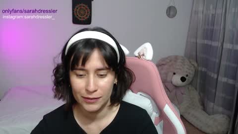 Snapshot of sarahdressler chatting on 01.24.25 sarahdressler online show from 01.24.25