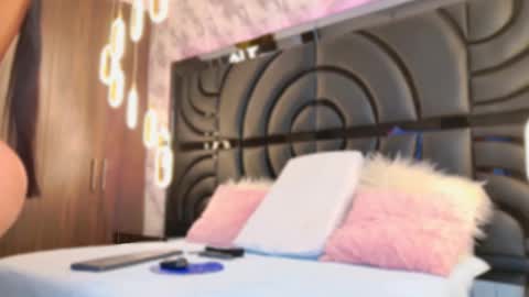 Sarah online show from 02.18.25