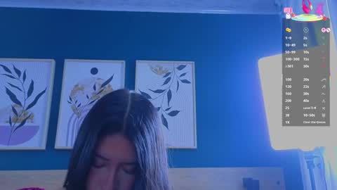 Sarah online show from 10.03.25