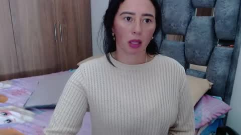 Lia online show from 01.27.25