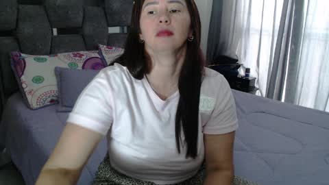 Lia online show from 04.11.26