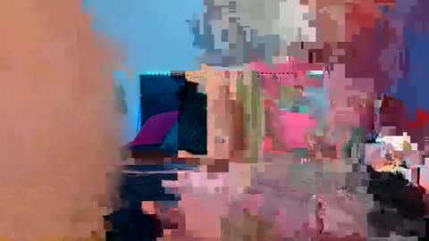 Snapshot of sarahredi chatting on 01.19.25 Girl next door online show from 01.19.25