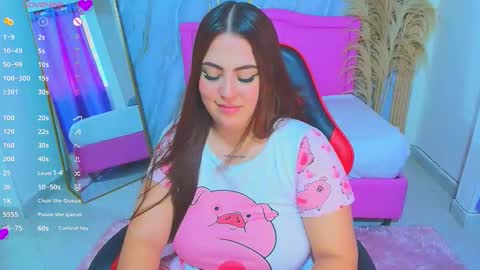 Snapshot of sarahrouse_ chatting on 11.04.25 S A R A H online show from 11.04.25