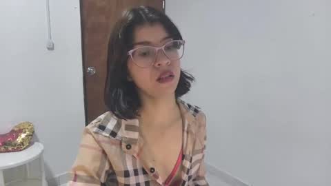 Sarah  online show from 09.27.25