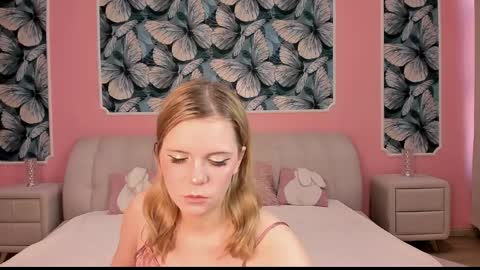 sarahwantslove online show from 04.09.26