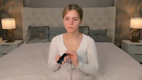 sarahwantslove online show from 04.16.26