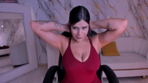 Sarah  independent model online show from 05.15.26