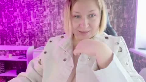 Sara online show from 04.27.26