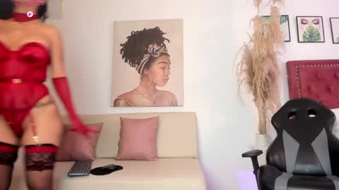 Sara online show from 04.28.26