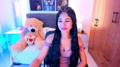 saralife69 online show from 02.14.25