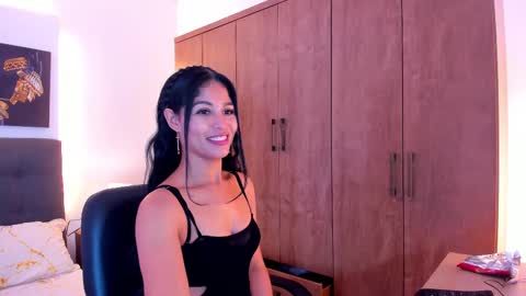 saralife69 online show from 02.17.25