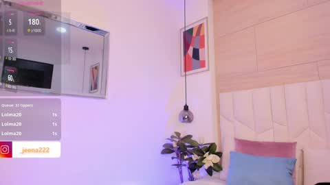 Snapshot of saramonroe1 chatting on 01.14.25 Sara online show from 01.14.25