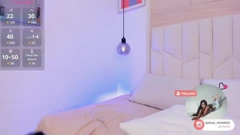 Snapshot of saramonroe1 chatting on 02.22.25 Sara online show from 02.22.25