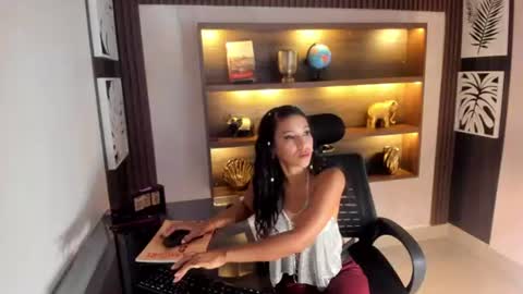 Sara online show from 06.20.26