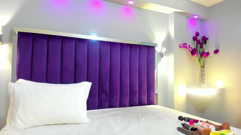 Sara   online show from 10.30.25