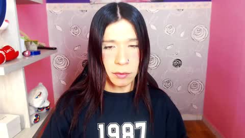 Sara Sofia online show from 02.06.25