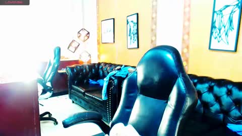 Sara Sofia online show from 09.15.25