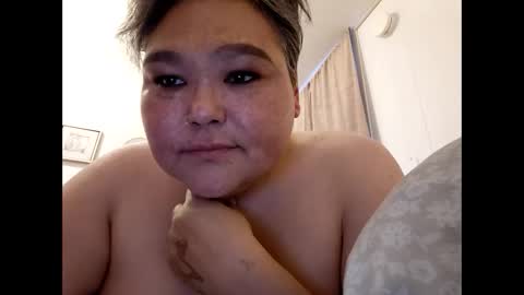 sarastar1986 online show from 04.16.26