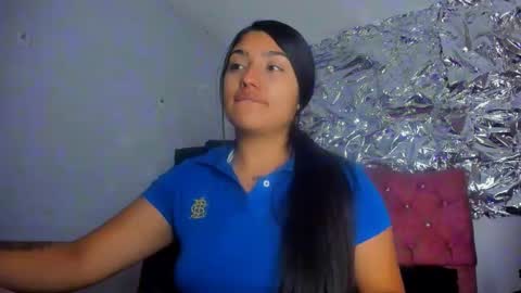 Snapshot of sarastonesx chatting on 02.13.26 sarastonesx online show from 02.13.26