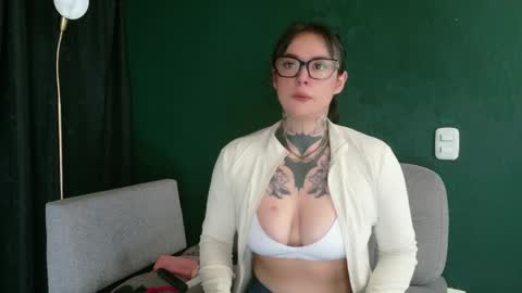 Sara Herrera online show from 05.24.26