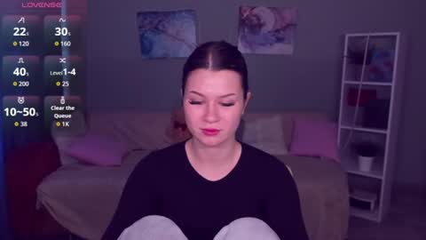SaraVivid online show from 06.11.26