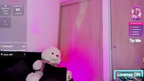 Snapshot of saray_mendoza chatting on 02.03.26 Saray Mendoza online show from 02.03.26