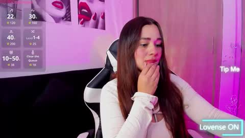 Snapshot of saray_mendoza chatting on 02.28.26 Saray Mendoza online show from 02.28.26