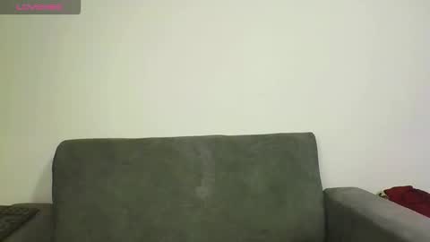 Snapshot of saray_we chatting on 11.29.25 saray_we online show from 11.29.25