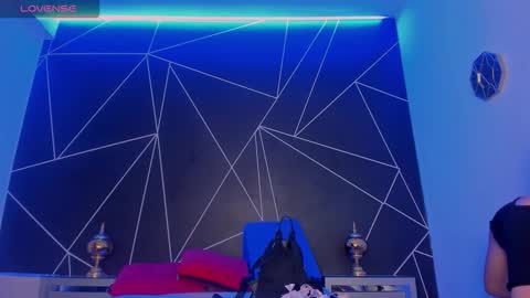 Baby Saren online show from 01.07.26