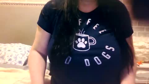 Snapshot of saretta46 chatting on 01.16.25 Sara online show from 01.16.25