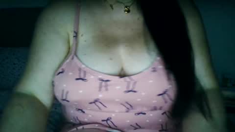 Snapshot of saretta46 chatting on 11.01.25 Sara online show from 11.01.25