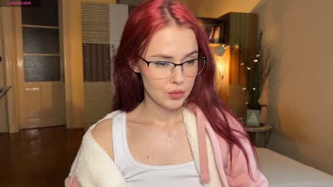 Snapshot of sargonium909 chatting on 01.29.25 Veronika online show from 01.29.25