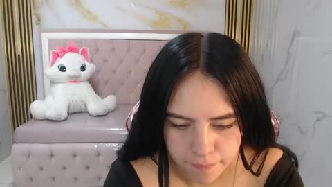 Sara  online show from 02.15.26