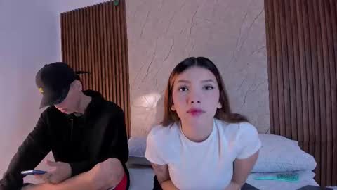  SARIYA Y ALEXIS  online show from 03.24.26