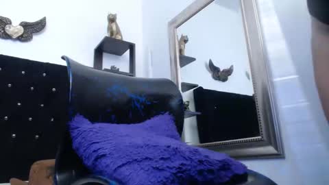 Sara online show from 02.28.25