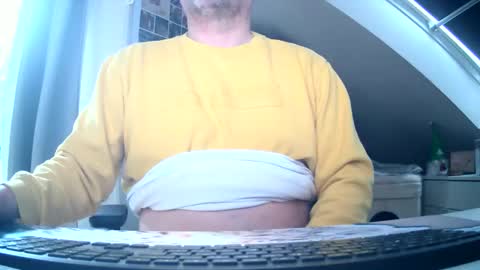 saschaalesi1976 online show from 02.15.25