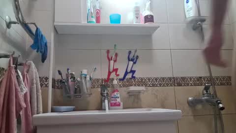 Snapshot of sasha999111 chatting on 12.07.24 Eldak23 online show from 12.07.24