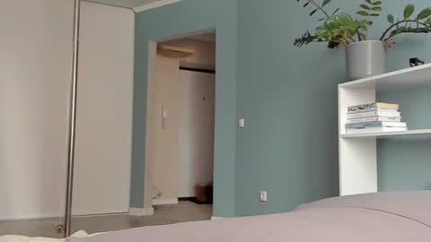 Sasha online show from 02.16.25