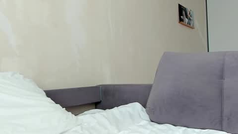 Sasha online show from 09.30.25