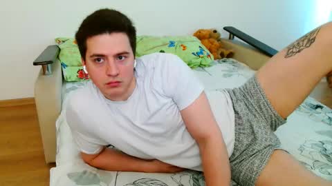 Snapshot of sasha_calvin chatting on 05.24.26 sasha_calvin online show from 05.24.26